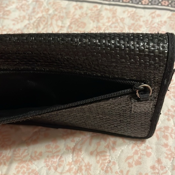 Wallet- black basket weave-snap closure w/2 snaps (small tear inside) - Picture 6 of 8